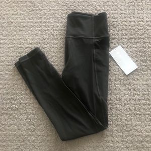 Athleta Salutation Stash Pocket Leggings in Gray